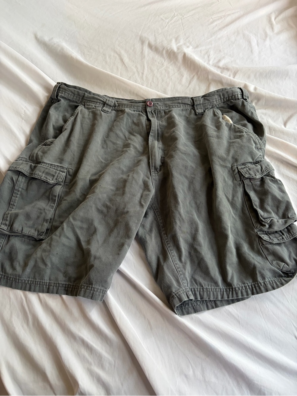 Stanley Mens Gray Cargo Utility Shorts Size 42